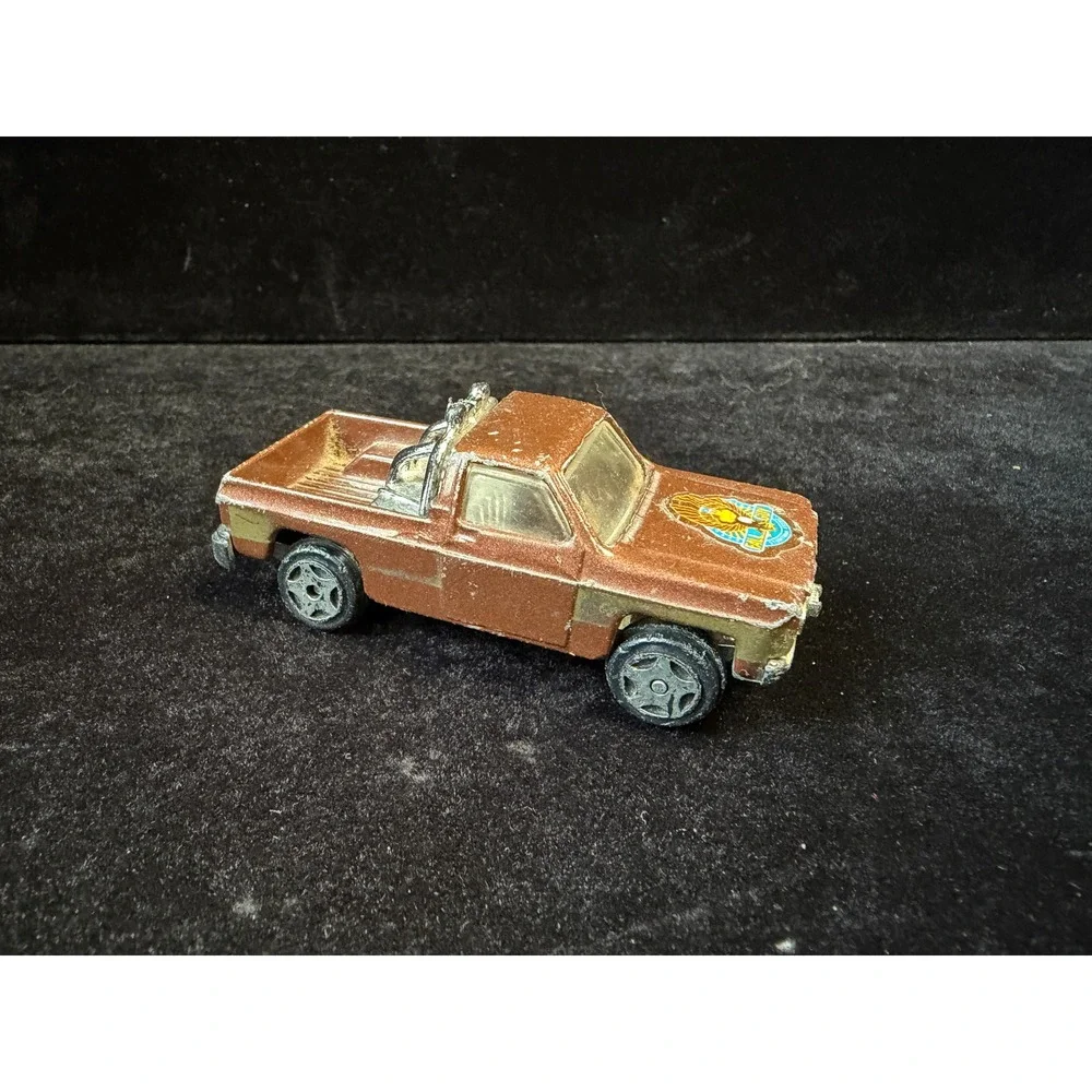 Vintage‎ Ertl The Fall Guy GMC Sierra 4x4 Pickup Truck Diecast 1/64 Brown Gold